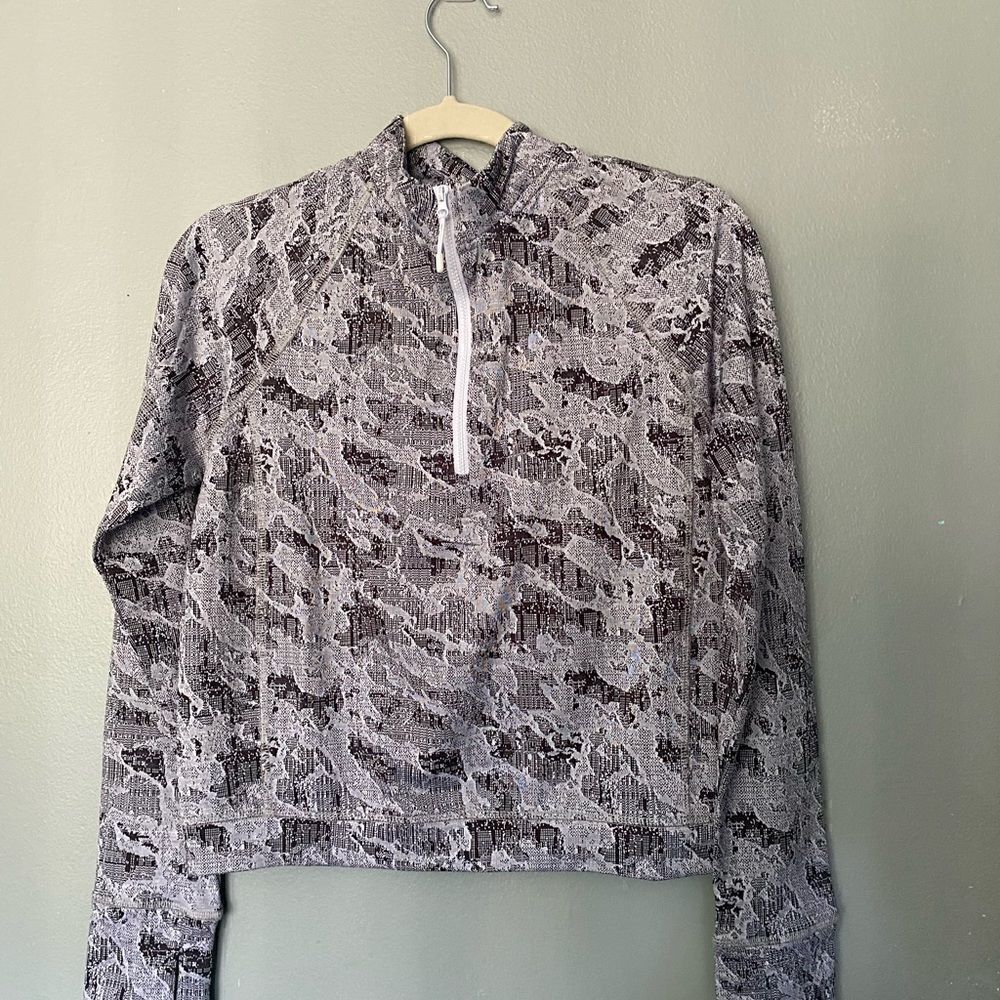 SPYDER active Women’s 1/4 Zip Cropped top size small